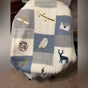 Pottery Barn Harry Potter baby blanket